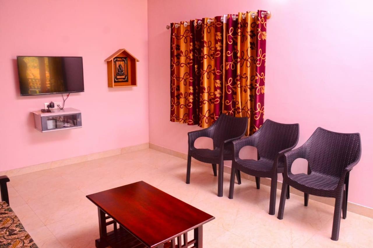 Coorg Girinivas Homestay 102 Madikeri Exterior photo